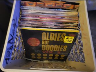 Vinyl Record Lot – Hip Hop, R&B, Soul, Rock, Punk  DJ records. Price is not $50 make a REAL OFFER