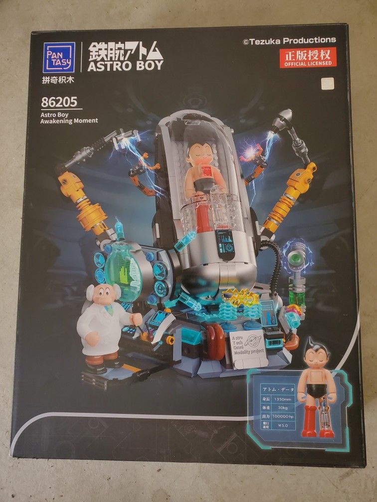 Astro Boy Awakening Moment Pantasy Building Block Lego Set
