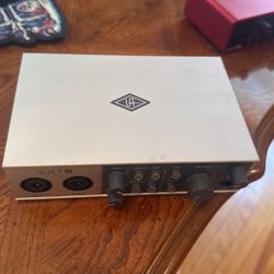 volt 2 universal audio brand new open box 