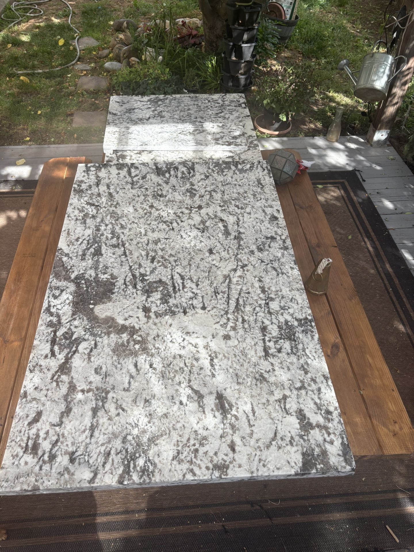 Granite countertop, Orion white