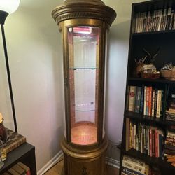 Antique Round Curio Cabinet with Lighting