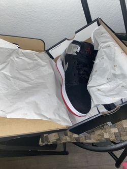 Air Jordan 1s Size 7
