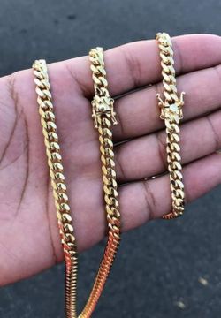 8MM Cuban Link Set 14K Gold Plated Does Not Loses Color