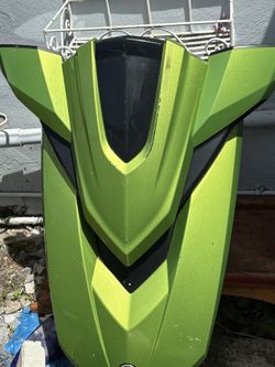Yamaha Front Hatch 50$