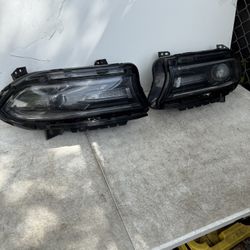 HEADLIGHT PAIR HID DODGE CHARGER 2020