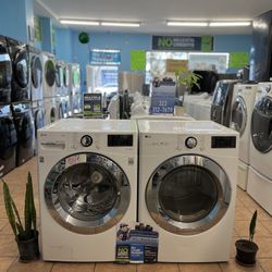 LG Washer 4.5 Cu Ft And Dryer 7.4 Cu Ft