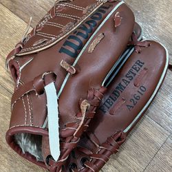 Vintage 90s Kirby Puckett Minnesota Twins Youth Baseball Glove WILSON A2610