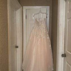 WEDDING  DRESS