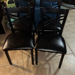 4 Metal Dining Room Chairs Richmond, Texas 77407