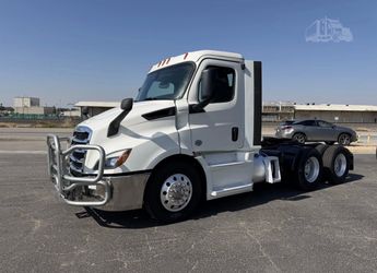 Freightliner Cascadia 116 #B04072