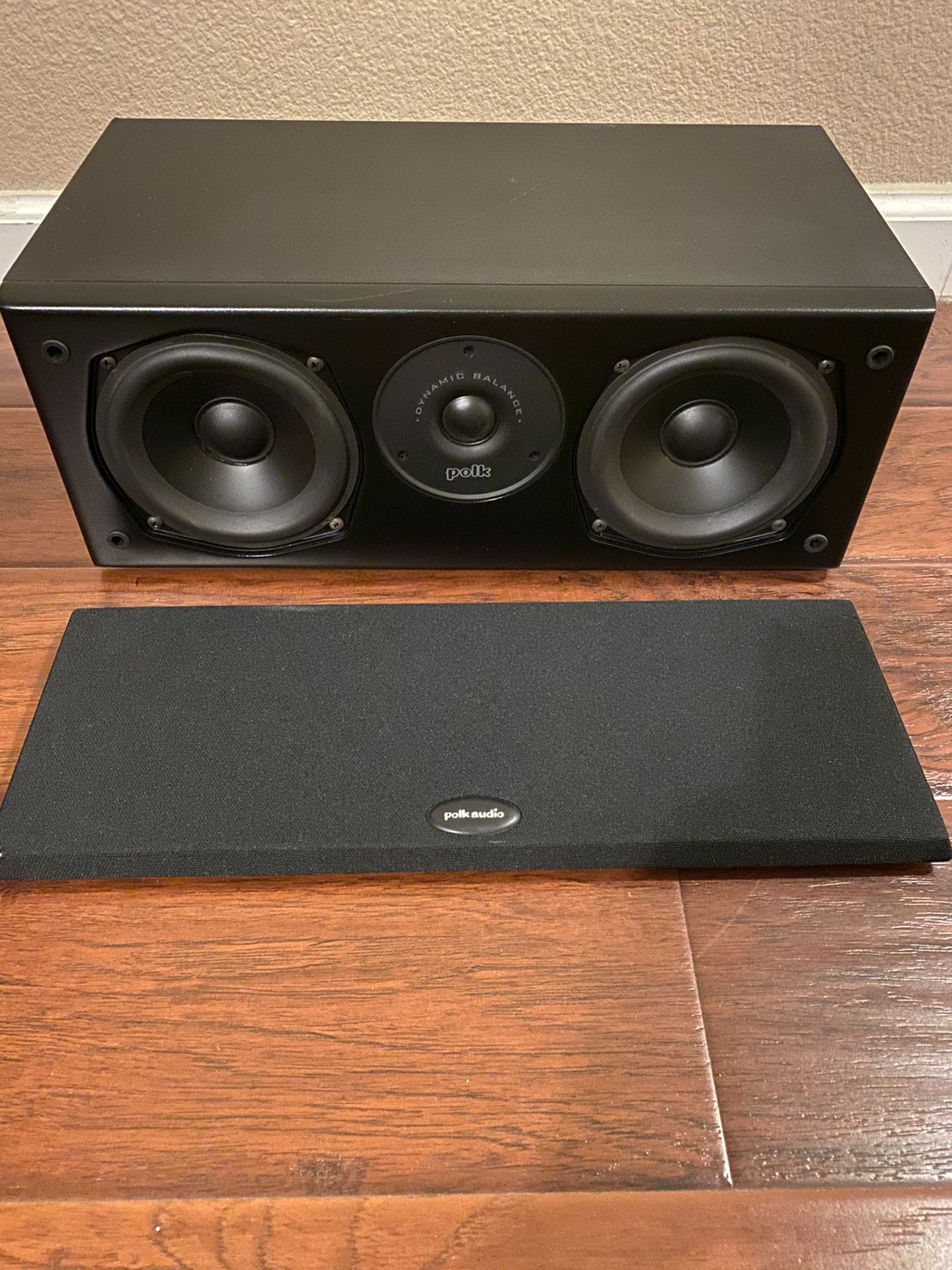 POLK AUDIO CS-245 Center Channel Speaker