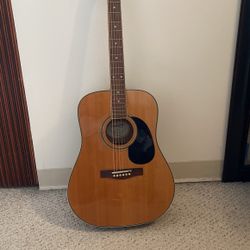 Starcaster By Fender Acoustic Guitar