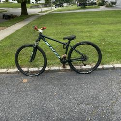 Specialized Rockhopper 27.5”