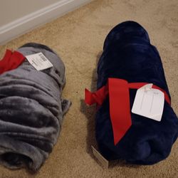 Blanket Throws  - 50' X 70'