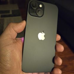 iPhone 15 - AT&T/Cricket 128gb - No trades