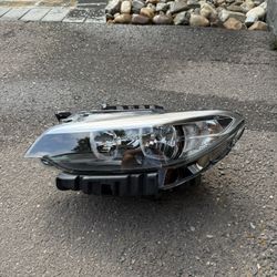 2016 BMW M235i Front Driver Side Headlight. Good As New.