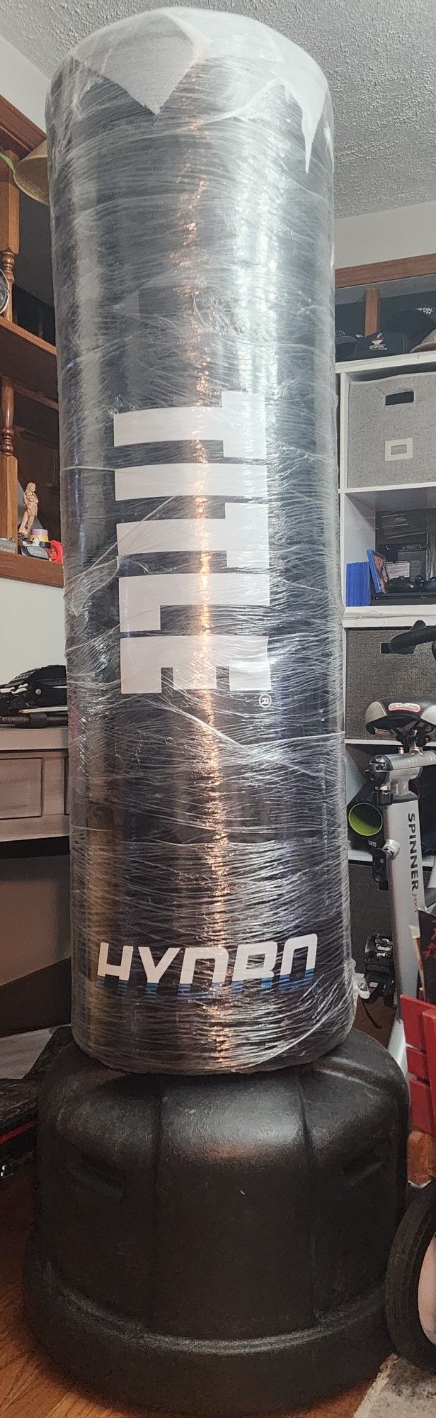 TITLE PUNCHING BOXING HYDRO BAG