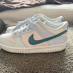 Nike Shoes – Youth Size 3.5 Y– $50