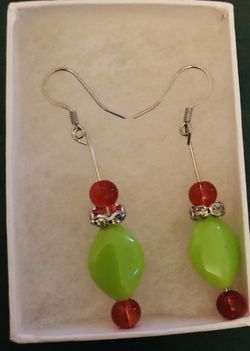 Handmade earrings $4 ea 3/$10 Stainless Steel hooks Great Holiday Gift