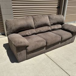 Couches & Furniture