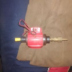 Edelbrock Inline Fuel Pump