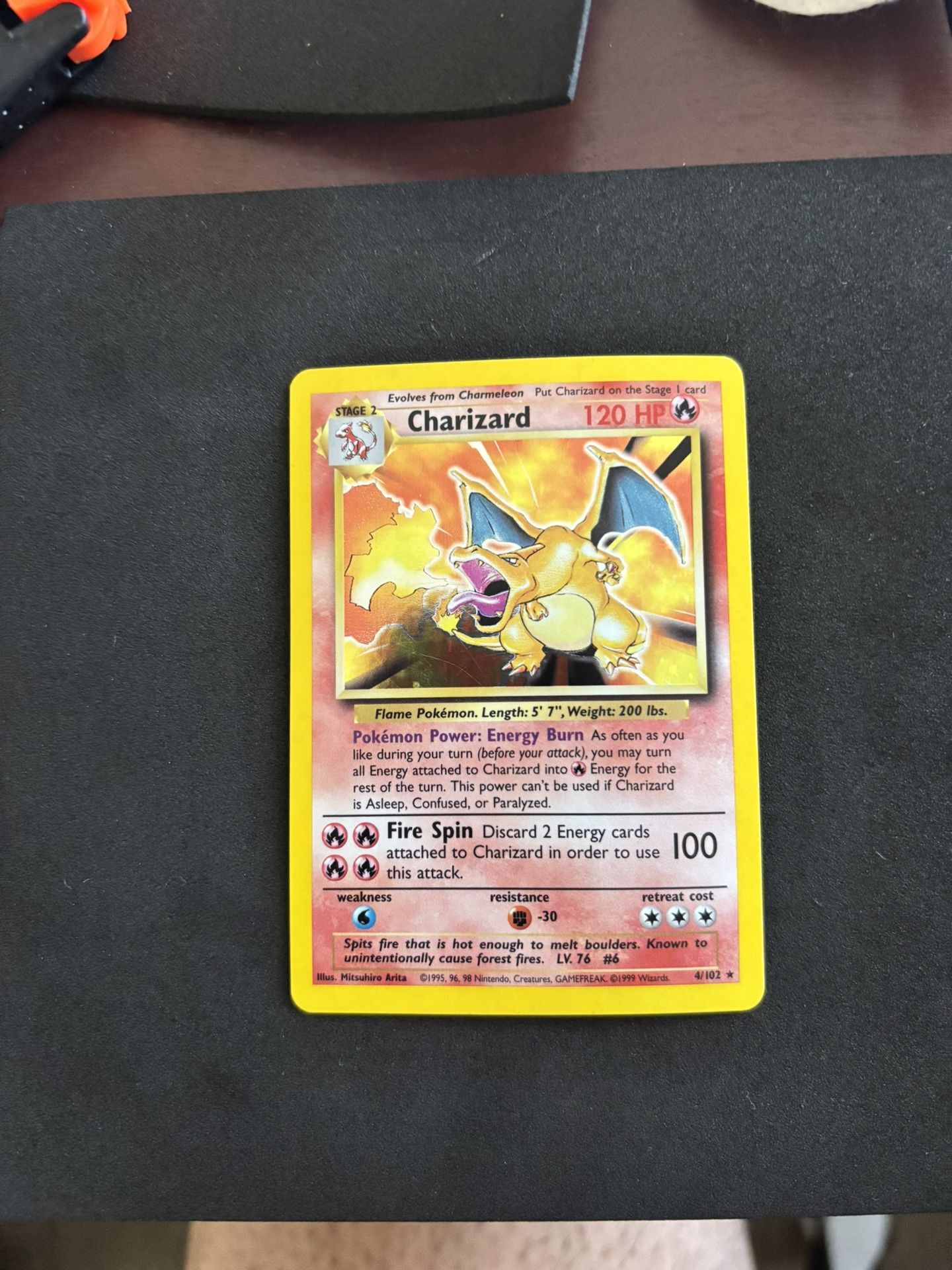 Pokemon Charizard Base Set LP+ - NM