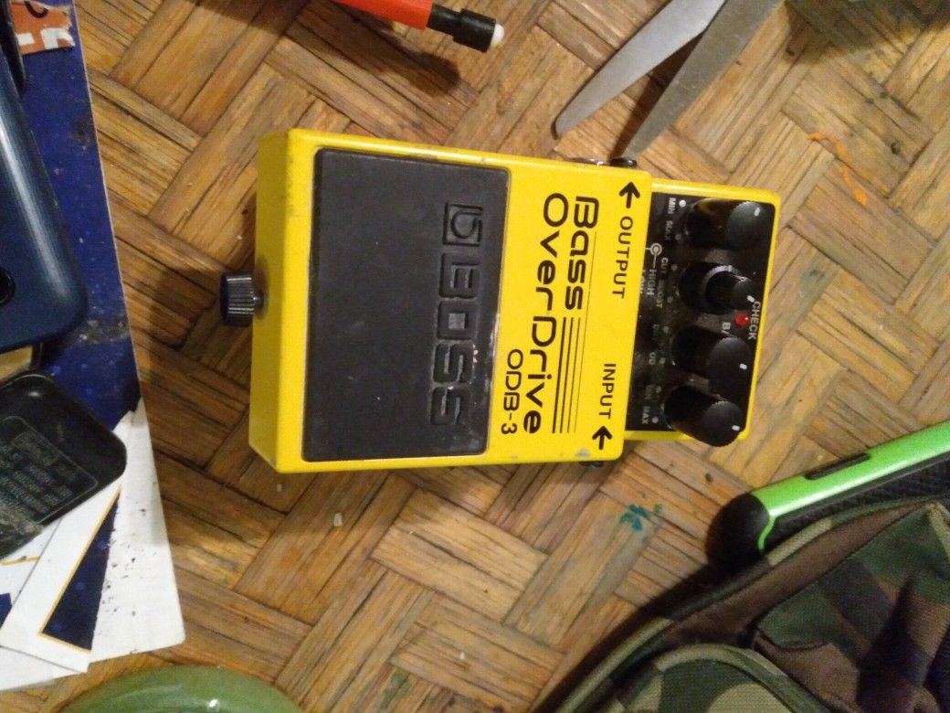Bass Overdrive Pedel