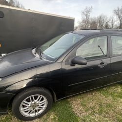 2003 Ford Focus Hatchback