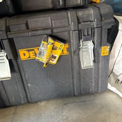Dewalt Tool Box 