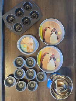 Wilton and Blue Jean baking set