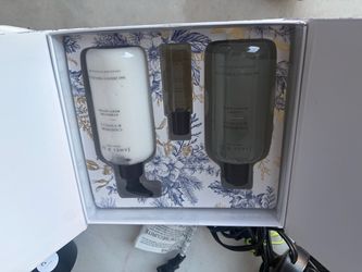 Soap/lotion gift set
