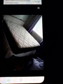 Mattress Y Box Spring Full Size En Muy Buenas Condiciones.
