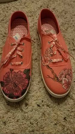 Custom shoes