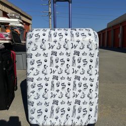 American Tourister Disney Snow White Hardside Luggage 