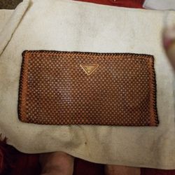 NEW ZIPPERED PRADA CLUTCH WITH CERT OF AUTHENTICITY for Sale in Denver, CO  - OfferUp