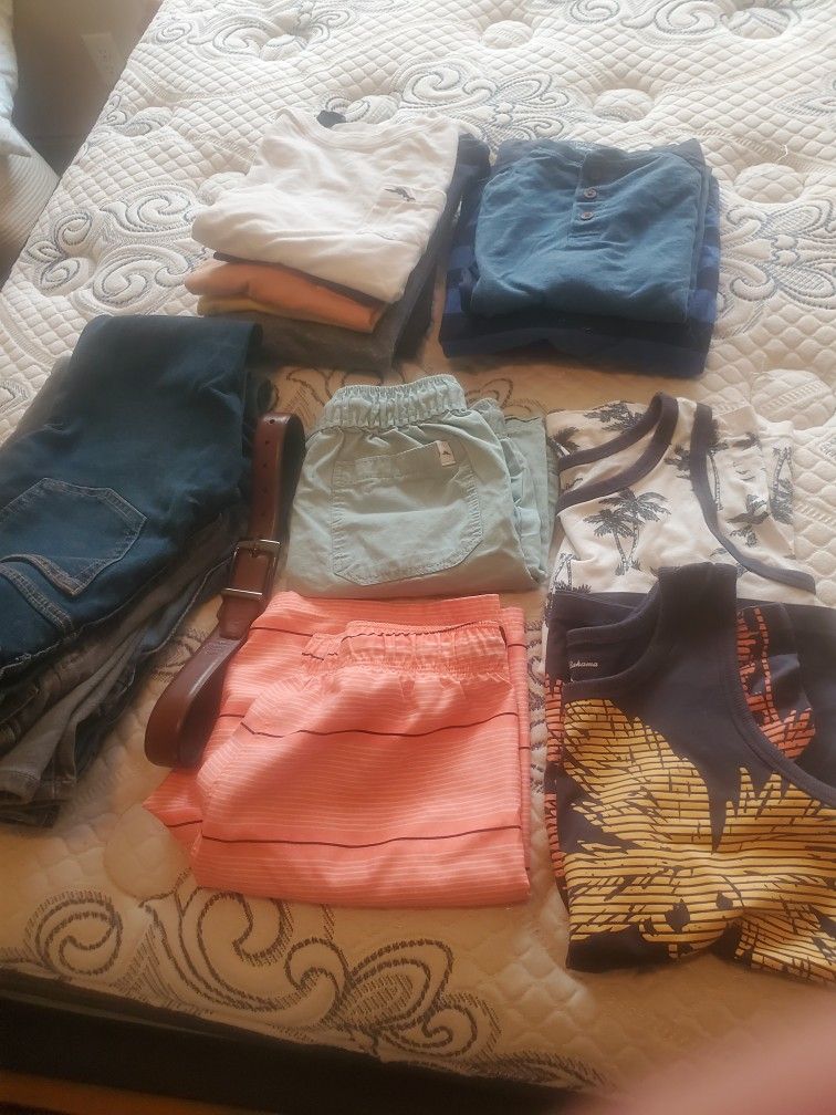 Bag Of Boys Size 8 For Sale 10.00