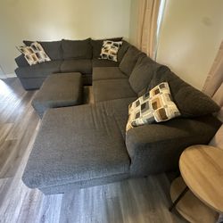 Woodhaven Couch