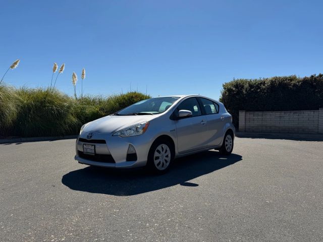 2013 Toyota Prius c