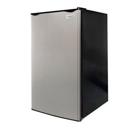 3.2-cu ft 2 Door Freestanding Mini Fridge in Silver with Top Freezer