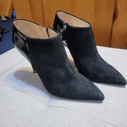 White House Black Market 