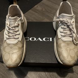 Womens coach Shoes.  Size 7
