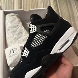 2 Pairs Of White Thunder 4’s Sz 9.5 Deadstock Never Worn 