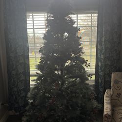 Beautiful Pier One  Christmas Tree