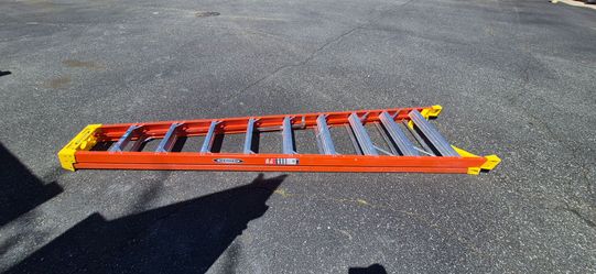 Step ladder