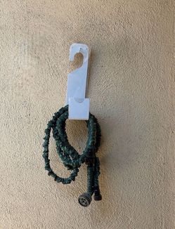 Heavy-duty metal hose holder