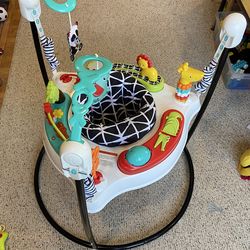 Baby bouncer