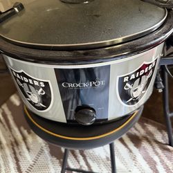 Raiders slow cooker