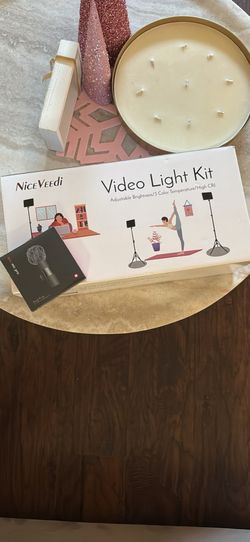 Vlogging Light Kit And Mini Mic Pro