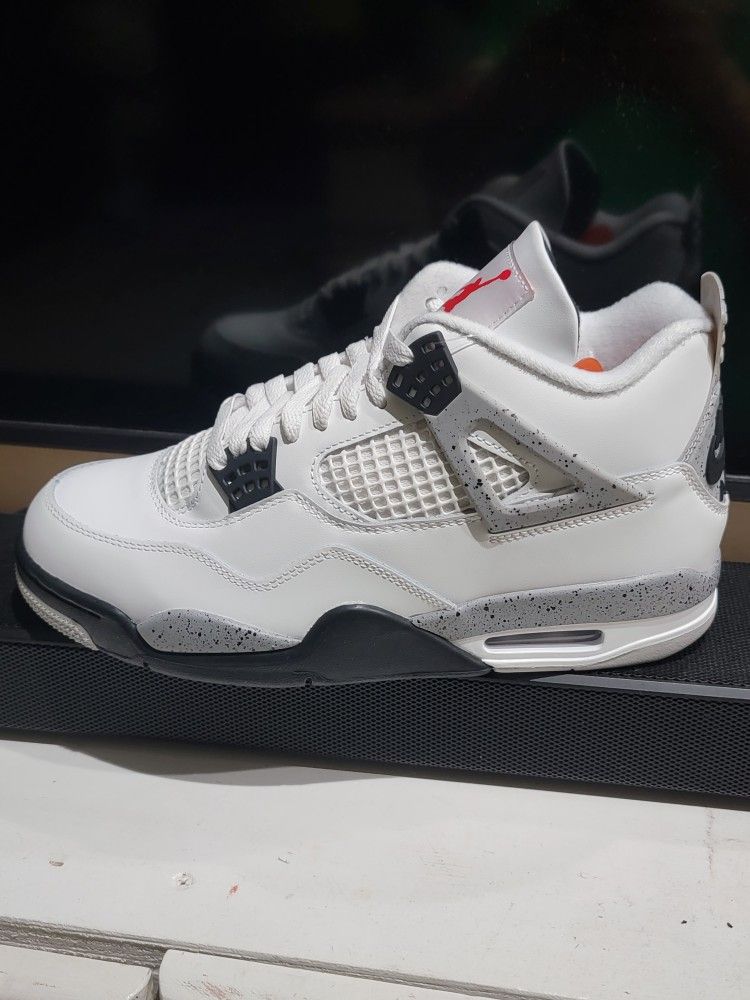 Air Jordan 4 White Cement