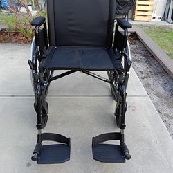 Wheel Chair 20 Inch Drive Like New Condition.